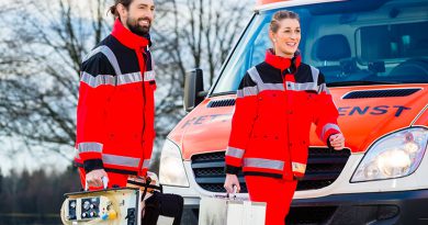 Rettungsdienst, Krankenwagen, Notfalleinsatz.